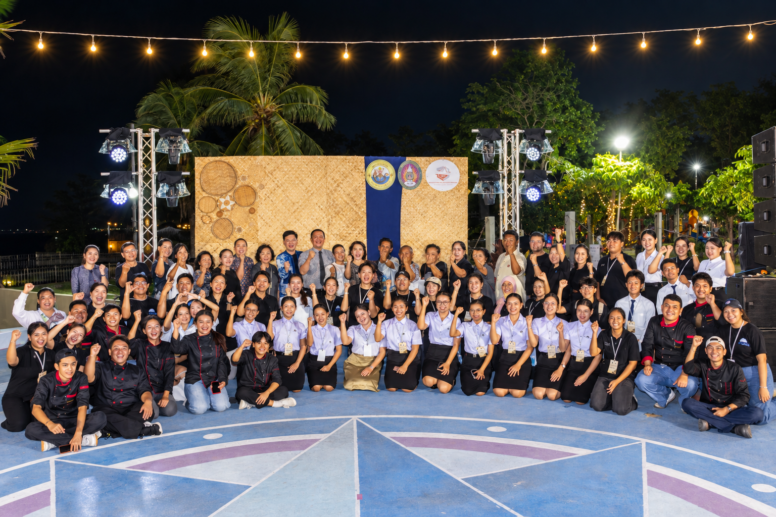 ภาพรวมผู้ร่วมโครงการ C-FHI และชุมชนในกิจกรรมเขาเต่า